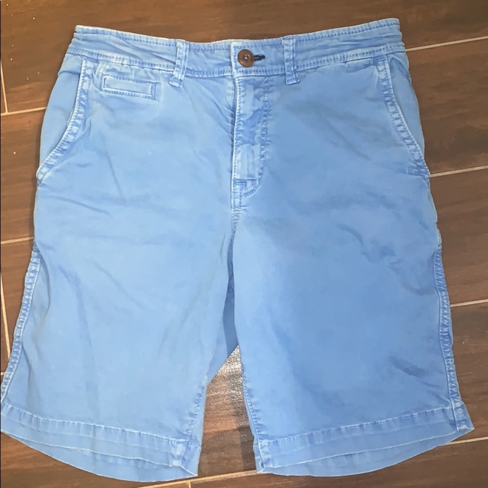 Men’s Blue American Eagle shorts